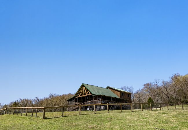 House in Mountain View - John Thomas Farmhouse ~ creek privacy