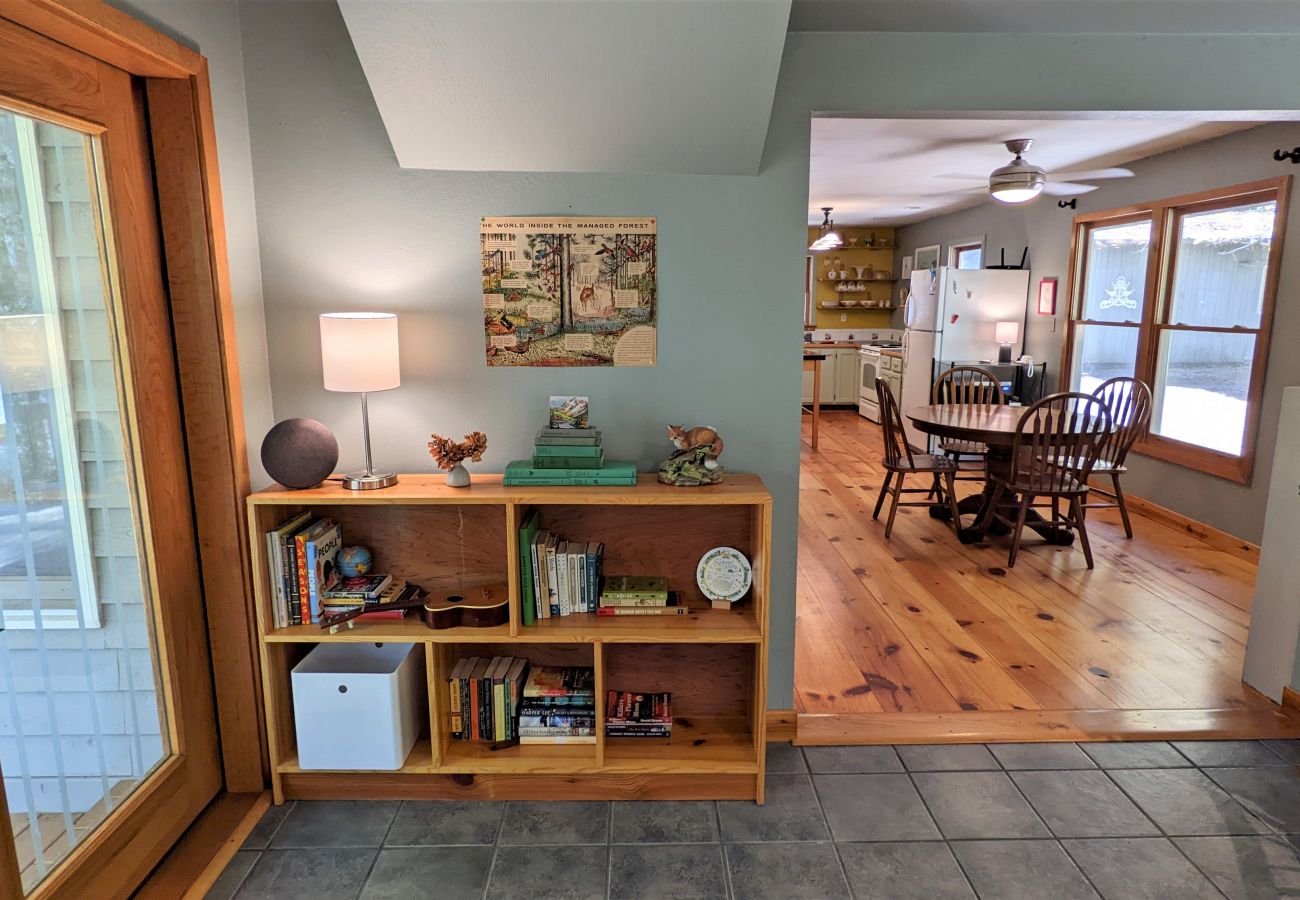 House in Mountain View - Little Creek Retreat ~ Absolute Privacy in the woods