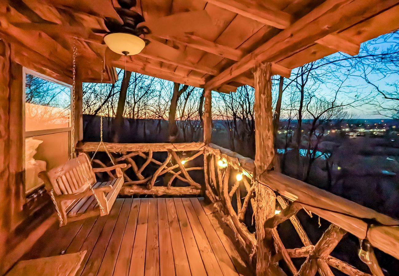 Cabin in Mountain View - Treehouse Thyme - total privacy in woods