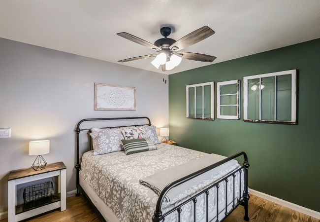 House in Mountain View - Mountainside Nest ~ with amazing views House in Mountain View - Mountainside Nest ~ with amazing views