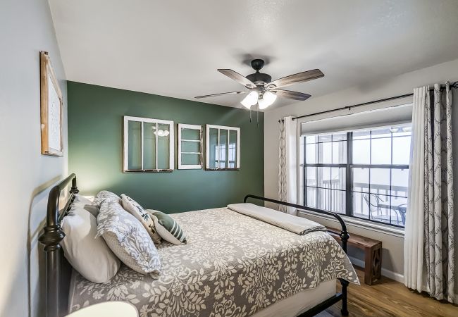 House in Mountain View - Mountainside Nest ~ with amazing views House in Mountain View - Mountainside Nest ~ with amazing views