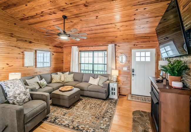 House in Mountain View - Mountainside Nest ~ with amazing views House in Mountain View - Mountainside Nest ~ with amazing views