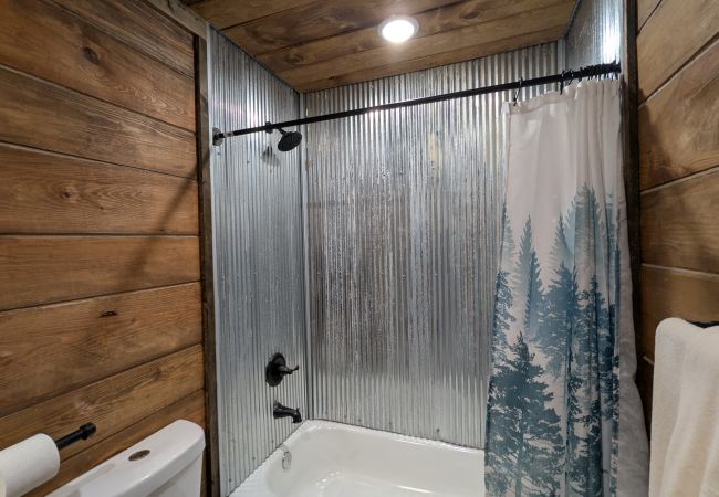 Apartment in Norfork - Red's Landing ~ on the White + Norfork rivers Apartment in Norfork - Red's Landing ~ on the White + Norfork rivers