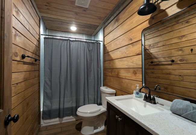 Apartment in Norfork - Three Chutes ~ a fishing haven Apartment in Norfork - Three Chutes ~ a fishing haven