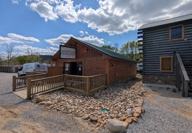 Apartment in Norfork - Three Chutes ~ a fishing haven Apartment in Norfork - Three Chutes ~ a fishing haven